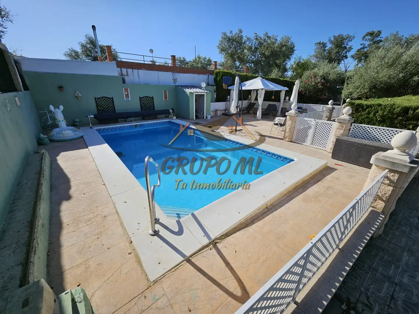 Detached house with pool for sale in N/A