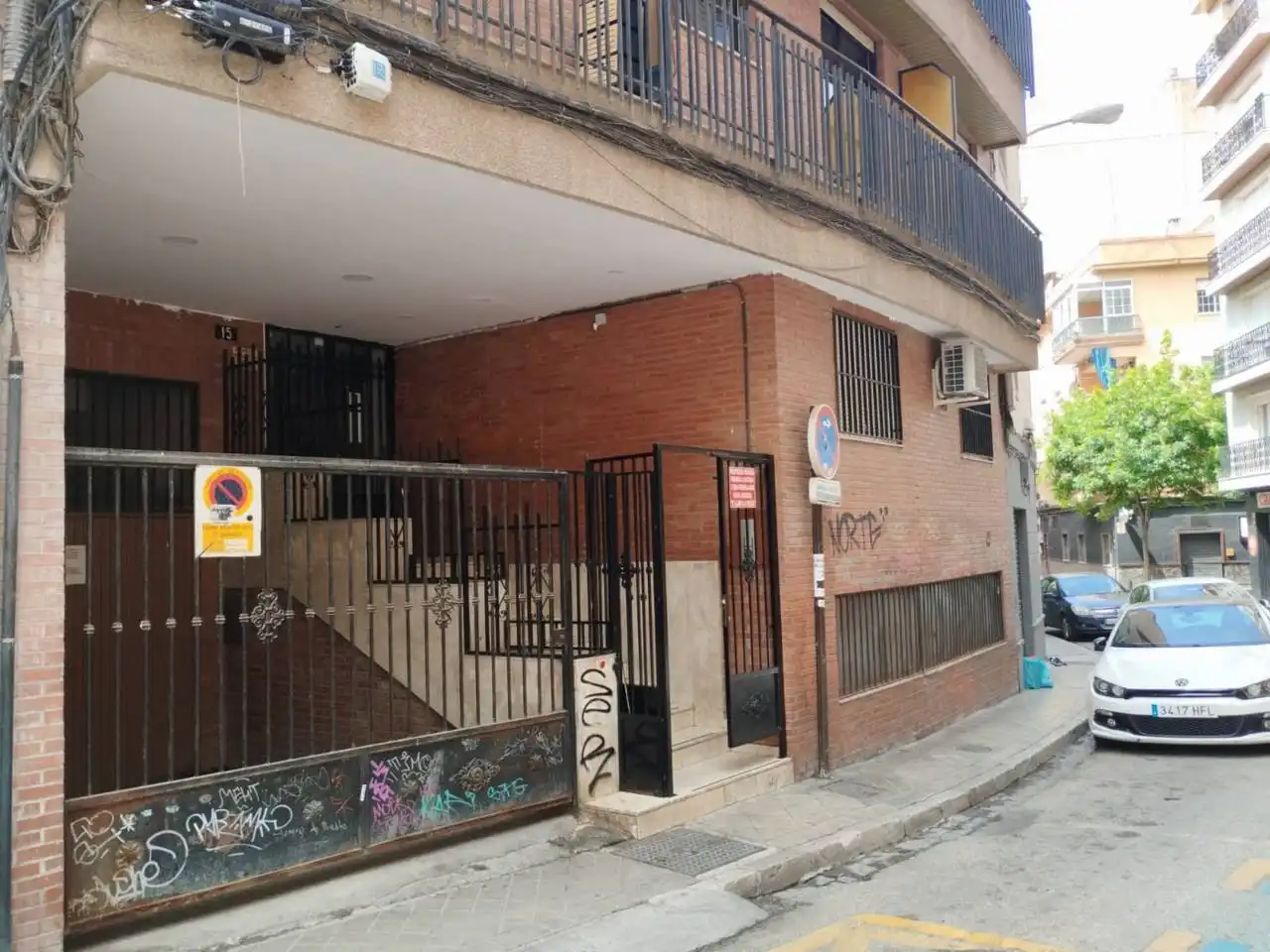 Study for rent in Calle Pintor Velazquez, Camino de Ronda