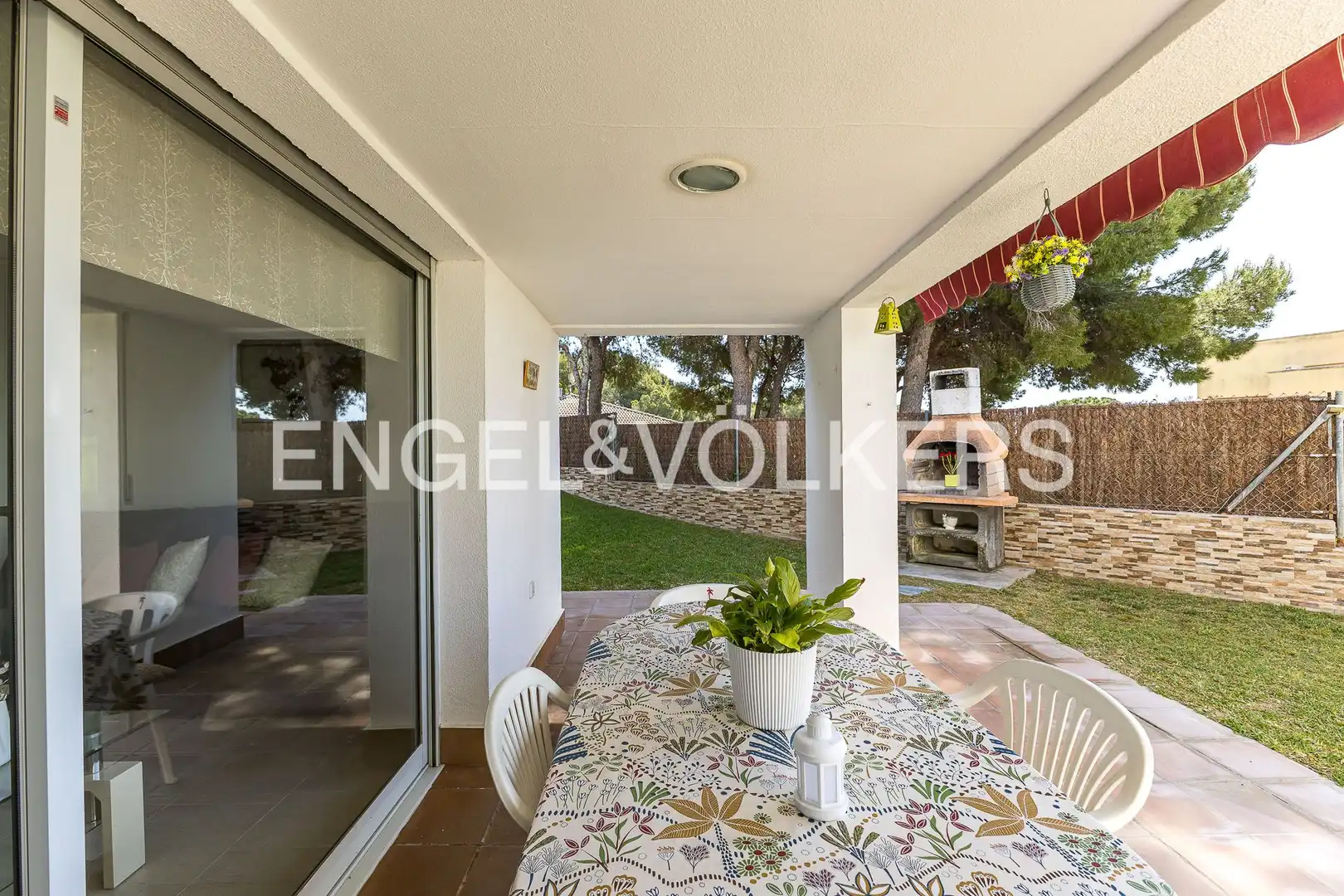 Terraza de Casa o chalet en venta en Calafell con Aire acondicionado, Calefacción y Jardín privado