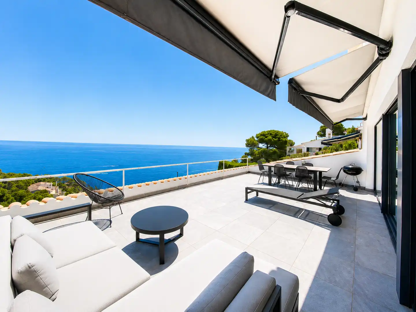 Terrasse von Wohnungen zum Verkauf in Begur mit Klimaanlage, Heizung und Terrasse