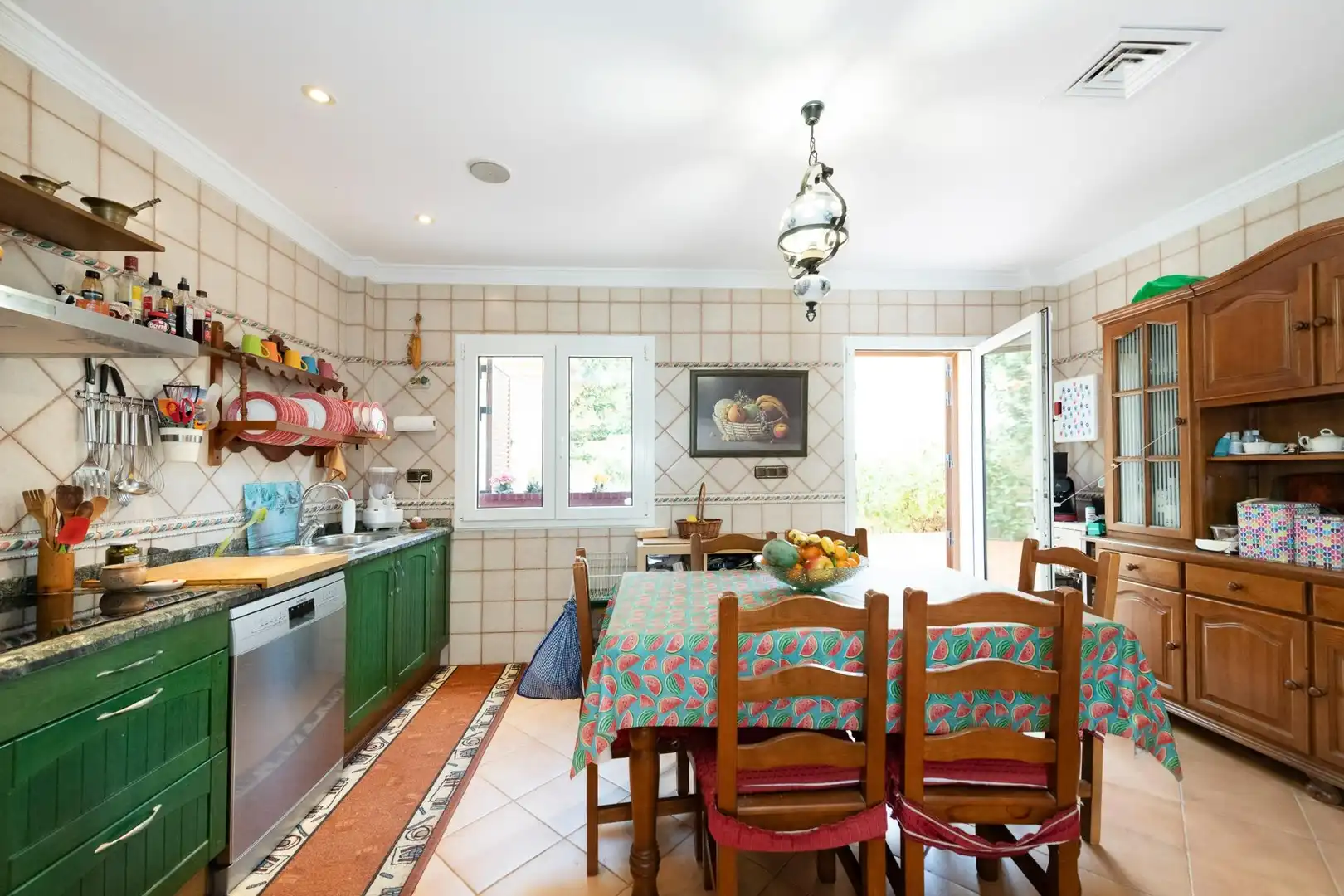 Cuina de Casa o xalet en venda en Rincón de la Victoria amb Aire condicionat, Jardí privat i Terrassa