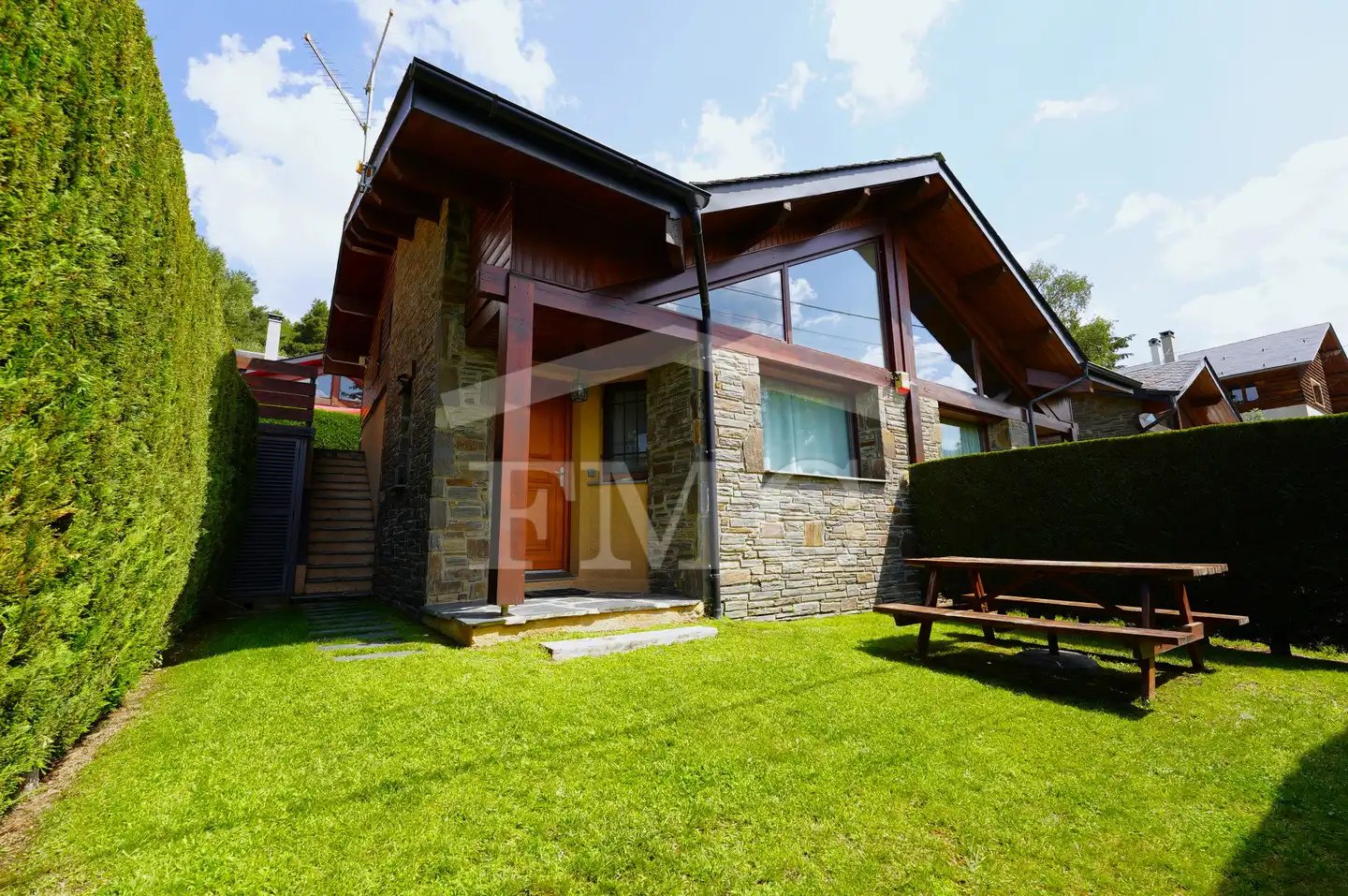 Casa amb jardí en venda a Route d'Estavar 10