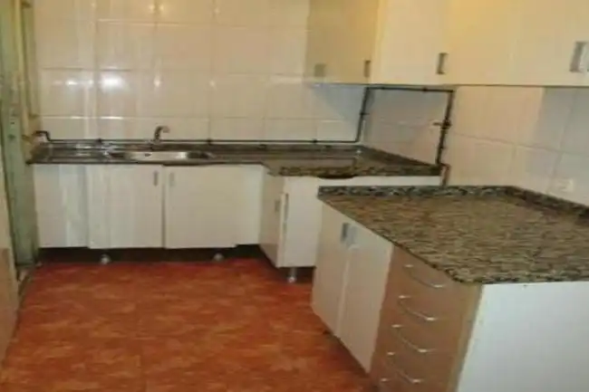 Piso en venta en C/ Nuria, Zona Alta