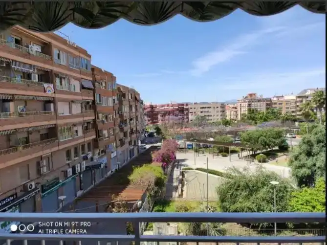 Vista exterior de Pis per a compartir en Alicante / Alacant amb Aire condicionat, Moblat i Balcó
