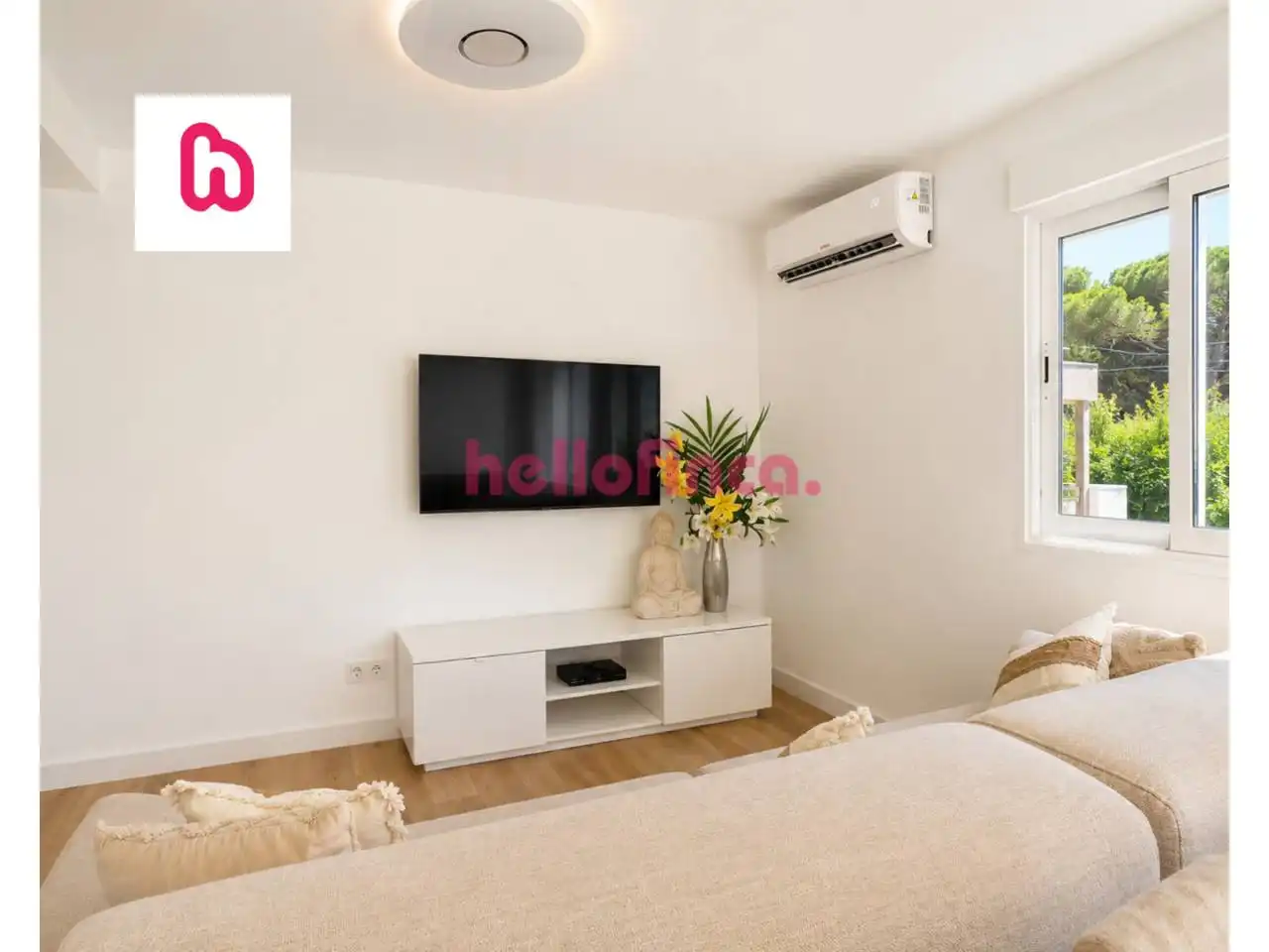 Chalet con jardín en venta en Calle Penedès, imagen 3