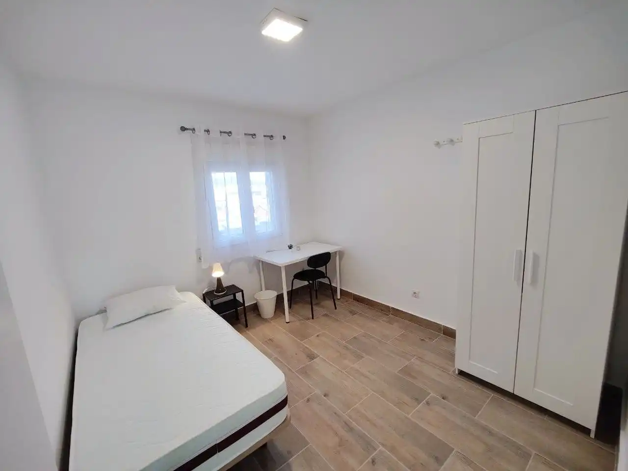 Bedroom of Flat for share in Collado Villalba  with Heating, Terrace and Furnished