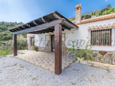 Haus mit Pool zum Verkauf in Cómpeta
