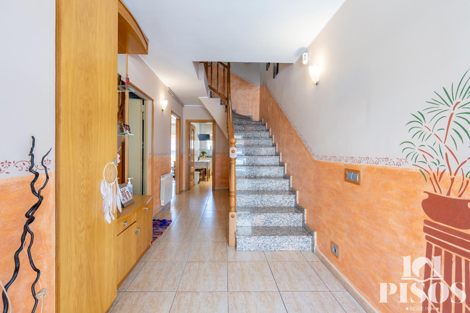 Casa adosada en venda en Rubí amb Calefacció i Terrassa