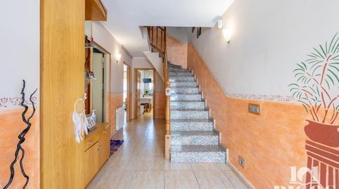 Foto 3 de Casa adosada en venda a Valencia, Ca n'Oriol, Rubí