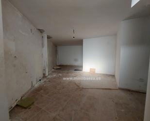 Box room for sale in Baeza