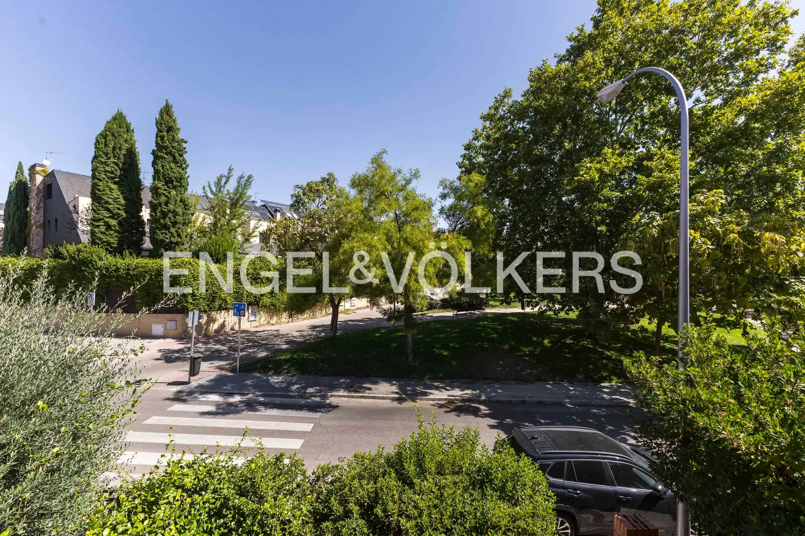 Exterior view of Detached homes for sale in Madrid  with Air Conditioner, Heating and Private garden