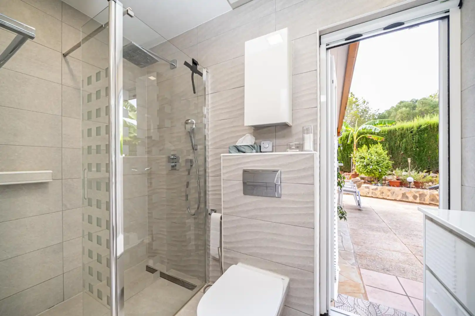 Baño de Planta baja en venta en Sant Llorenç des Cardassar con Aire acondicionado, Calefacción y Jardín privado