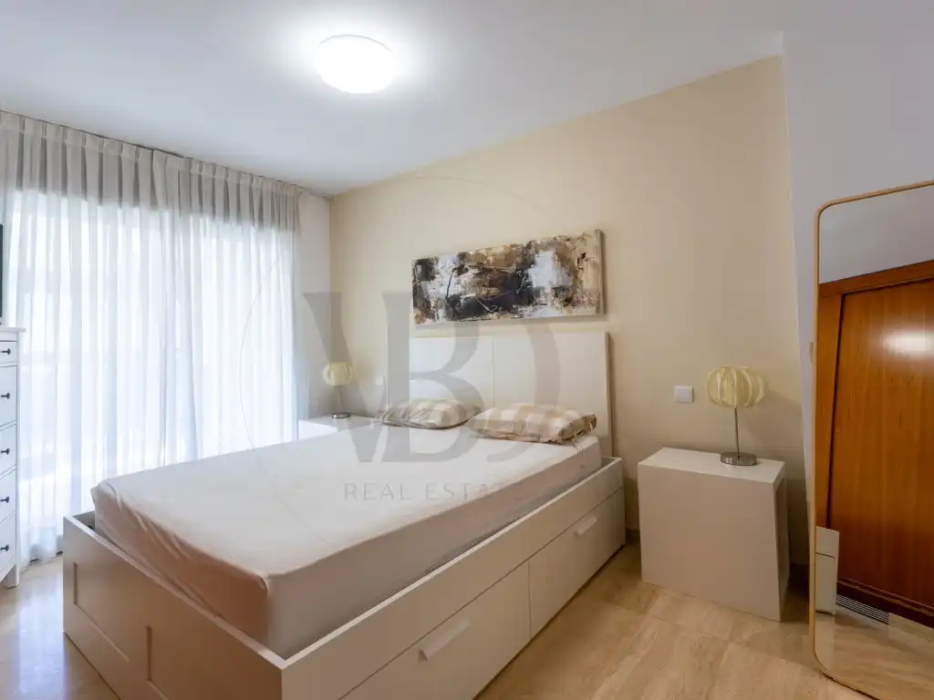 Habitación de Apartamento de alquiler en Eivissa con Aire acondicionado, Terraza y Piscina comunitaria