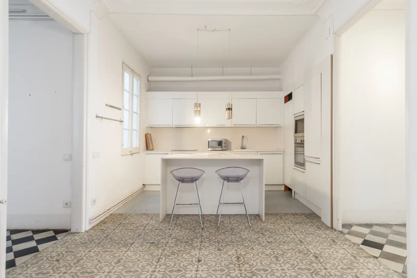 Cocina de Piso en venta en Barcelona con Calefacción, Terraza y Amueblado
