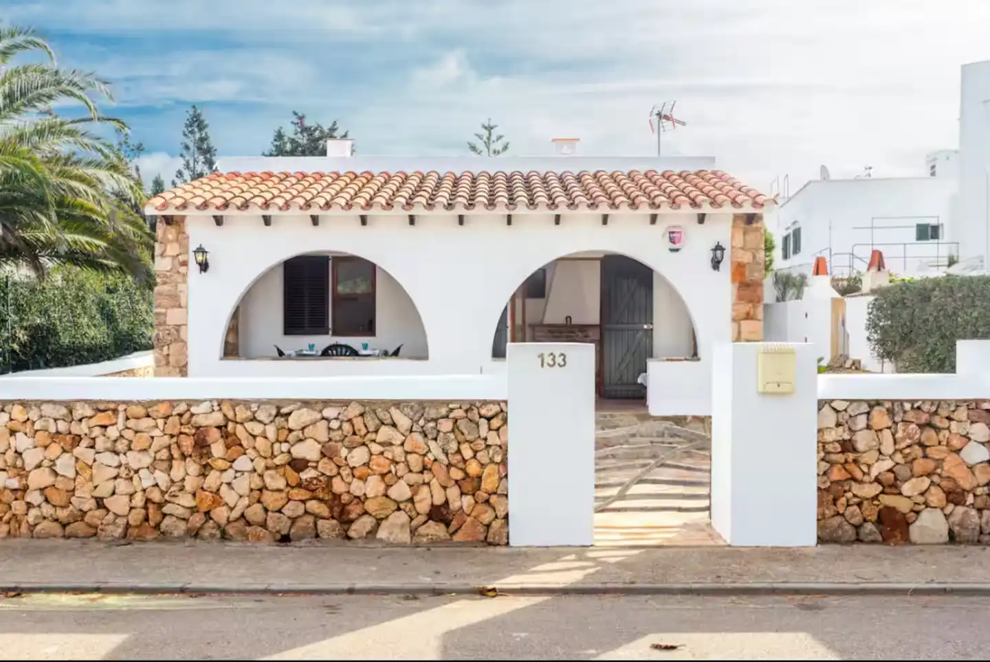 Villa mit Terrasse zum Verkauf in Cala Blanca, imagen 2