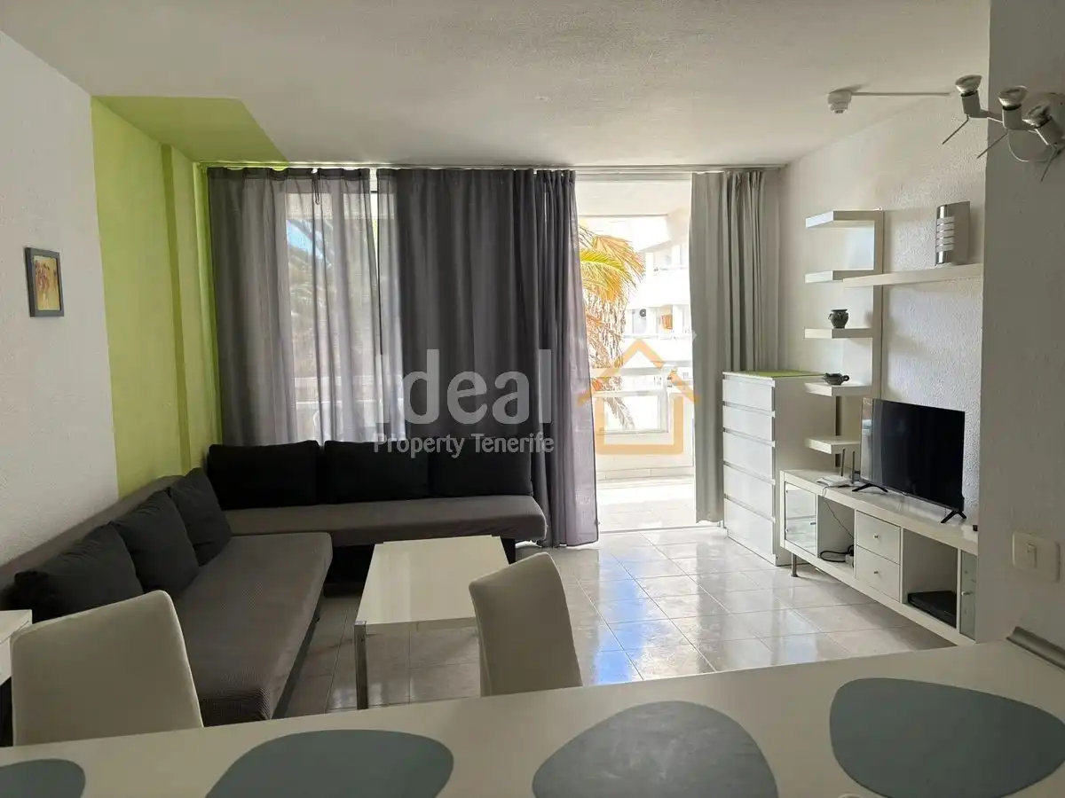Apartamento con piscina en venta en Costa Adeje, imagen 4