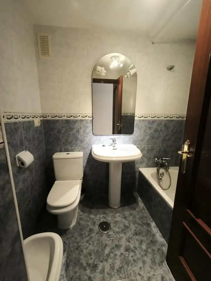 Bany de Pis de lloguer en Mijas amb Terrassa i Moblat