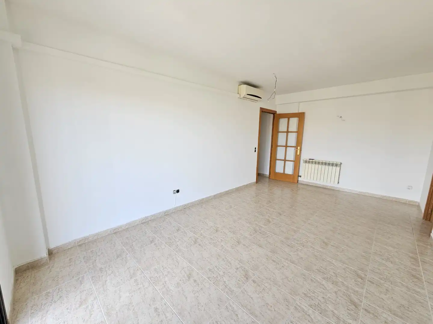 Sala d'estar de Pis en venda en Sant Andreu de la Barca amb Aire condicionat, Calefacció i Terrassa