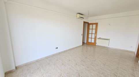 Foto 3 de Pis en venda a Carrer del Berguedà, Sant Andreu de la Barca, Barcelona