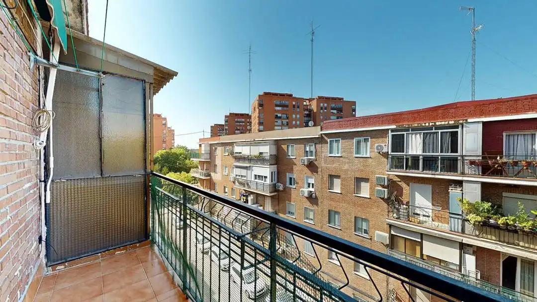 Vista exterior de Piso en venta en Madrid con Aire acondicionado, Calefacción y Terraza