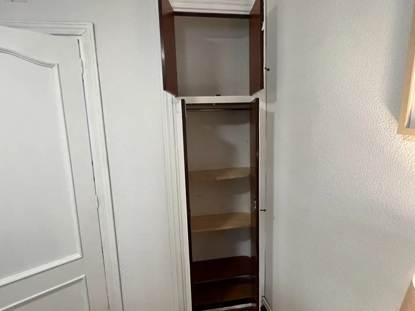 Bedroom of Flat for share in Madrid  with Heating, Furnished and Washing machine