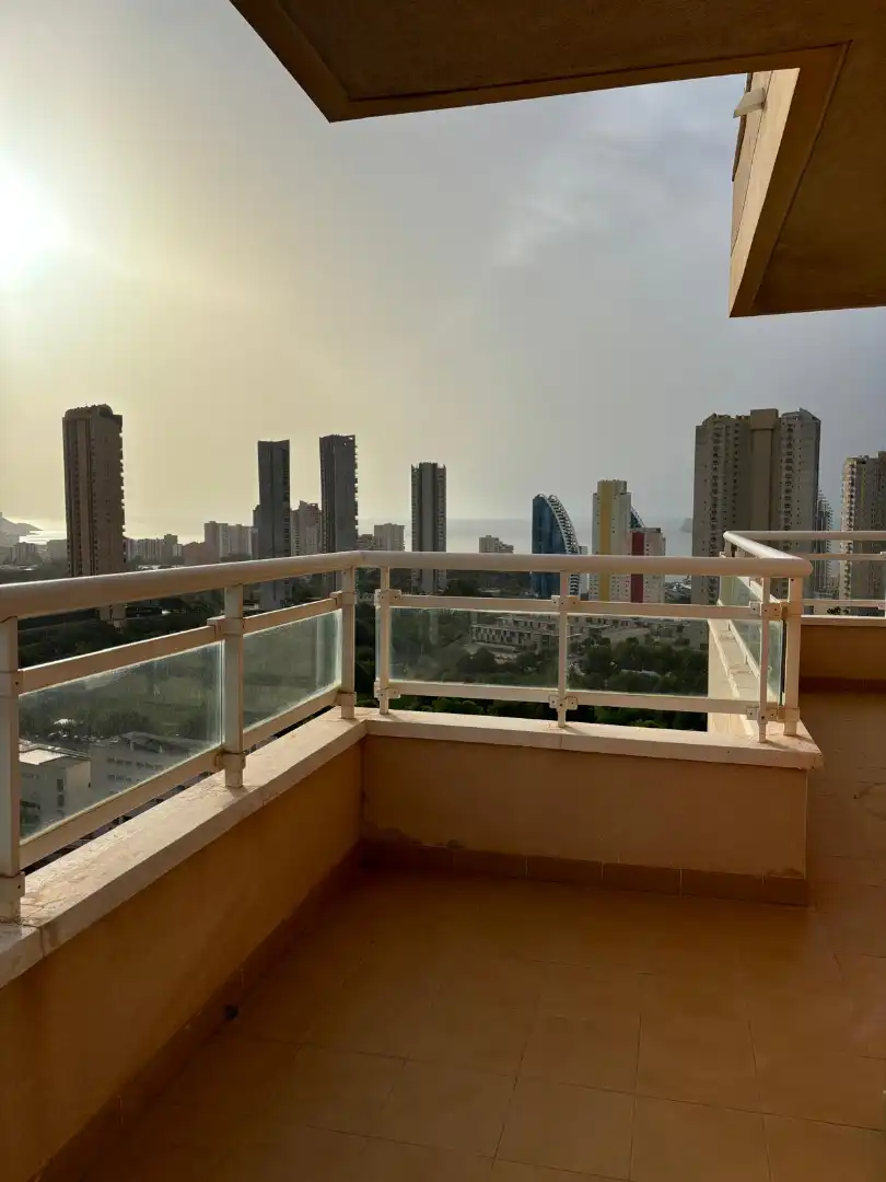 Terrassa de Apartament de lloguer en Benidorm amb Aire condicionat, Calefacció i Terrassa