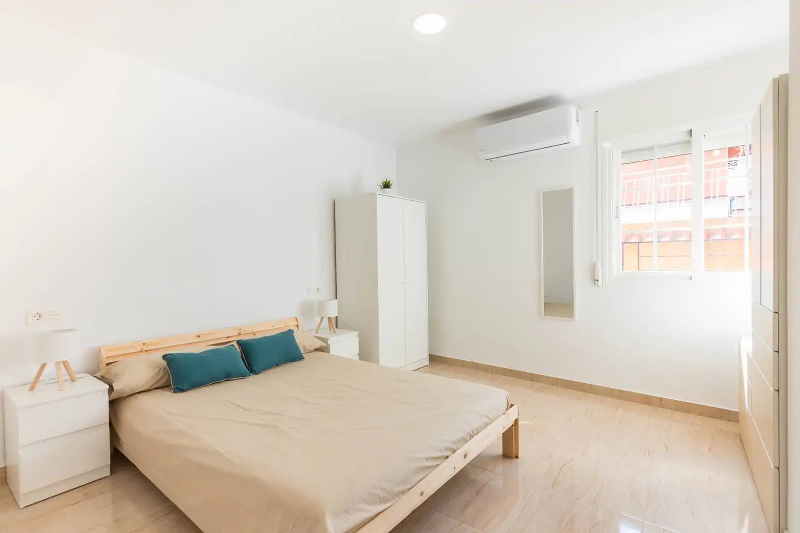 Habitación de Piso en venta en Murcia con Aire acondicionado, Calefacción y Trastero