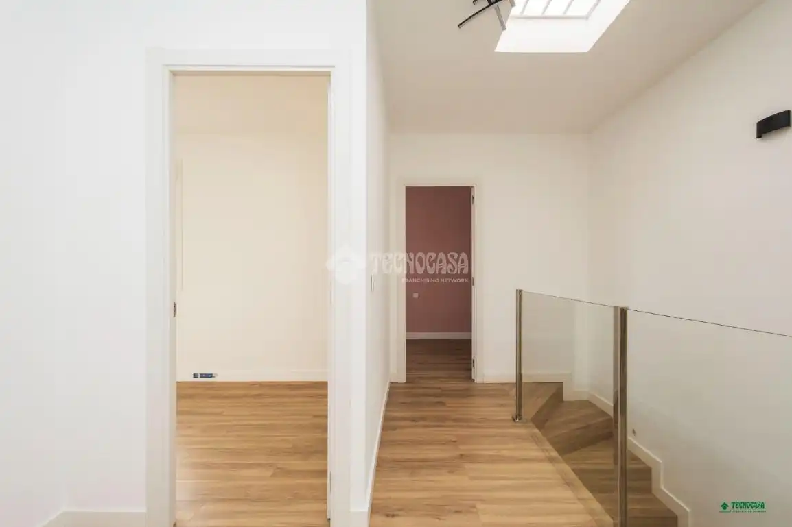 Casa pareada en venta en Costacabana - Loma Cabrera