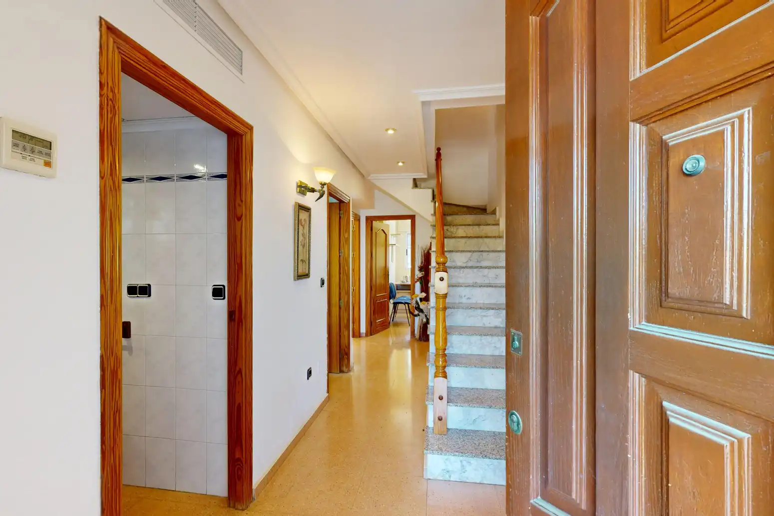Einfamilien-Reihenhaus zum Verkauf in Murcia mit Klimaanlage, Heizung und Terrasse