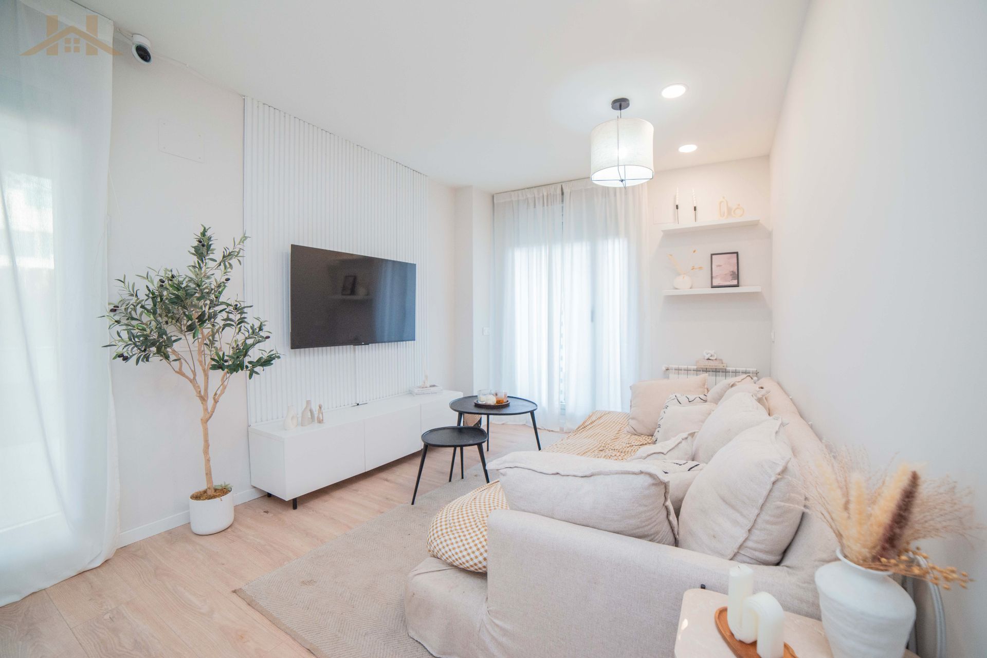 Sala d'estar de Pis en venda en Valdemoro amb Aire condicionat, Calefacció i Jardí privat