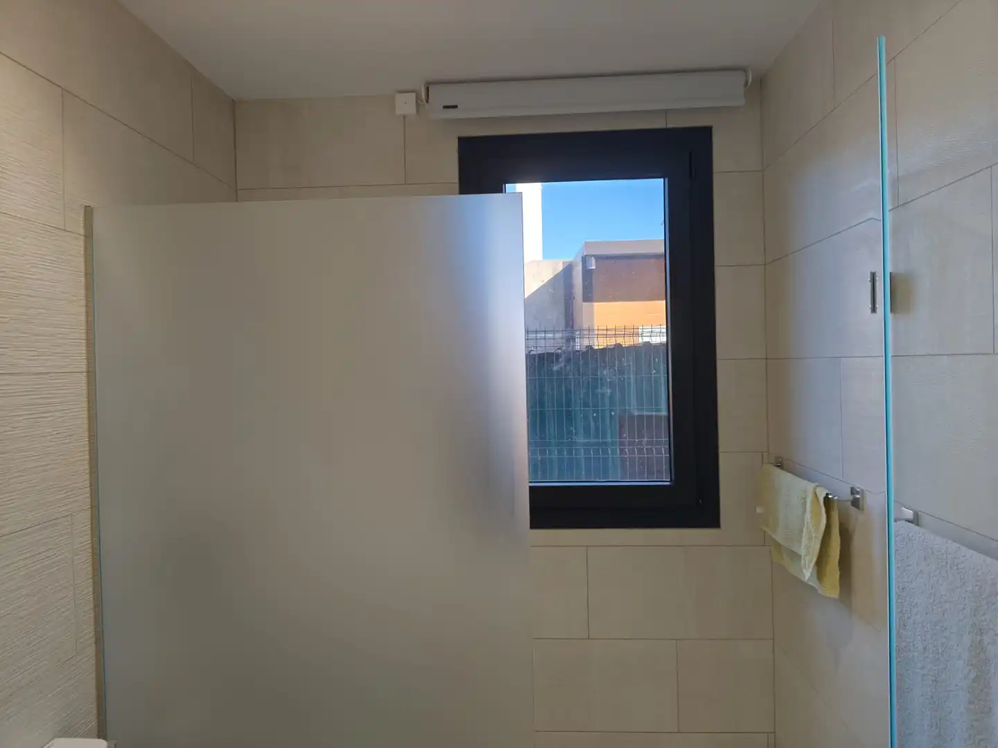 Baño de Casa o chalet en venta en Fontcoberta con Aire acondicionado, Calefacción y Jardín privado