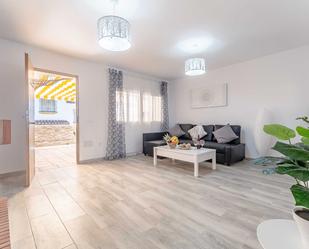 Single-family semi-detached to rent in Avenida las Palmeras, Parque de la Paloma, Benalmádena