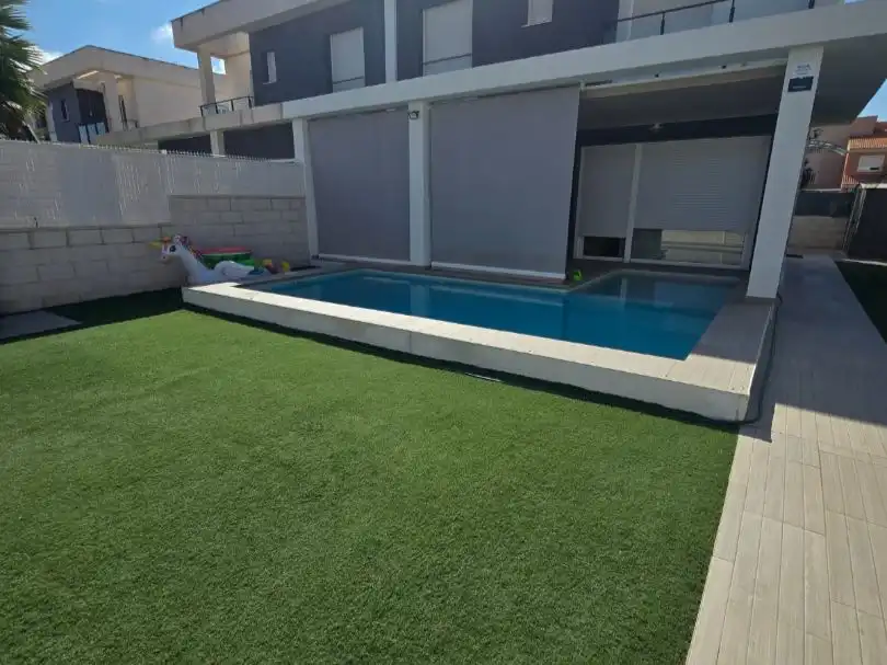 Piscina de Casa o chalet en venta en Santa Pola con Aire acondicionado, Terraza y Piscina