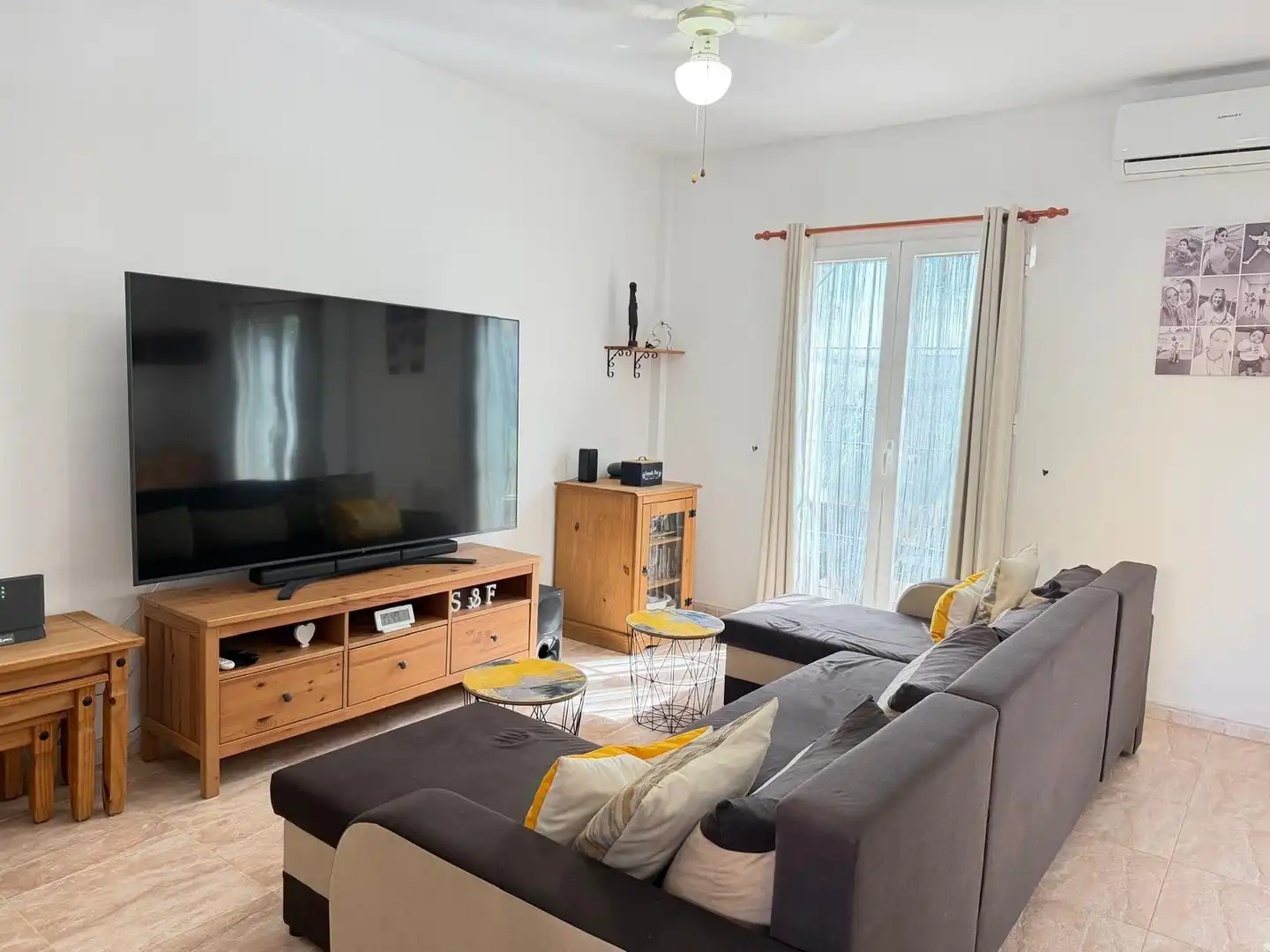 Sala de estar de Casa o chalet en venta en Fuente de Piedra con Aire acondicionado, Calefacción y Terraza