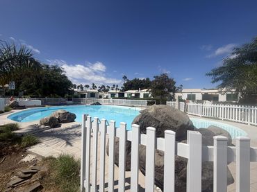 Maison avec piscine à louer à Avenida Touroperador Finnmatkat
