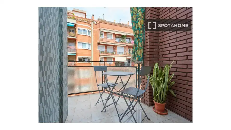 Flat with terrace to rent in Eixample, imagen 3