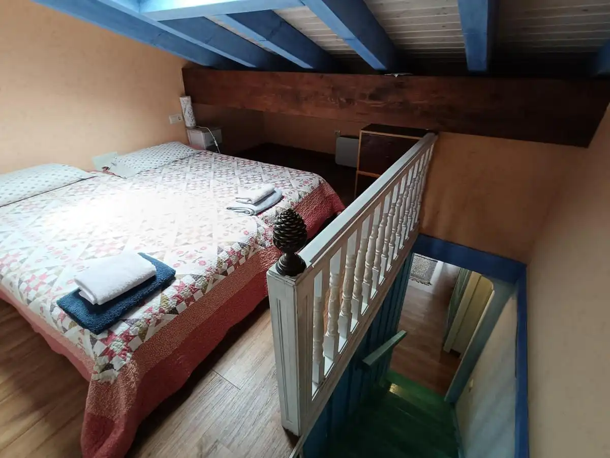 Dormitori de Casa adosada en venda en Llanes amb Calefacció, Jardí privat i Terrassa