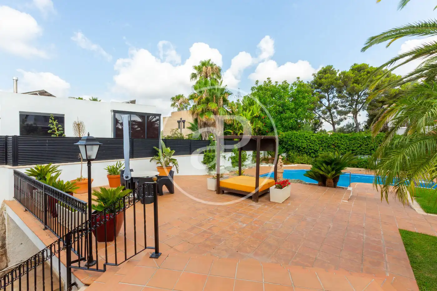 Vista exterior de Casa o chalet en venta en Paterna con Aire acondicionado, Calefacción y Jardín privado