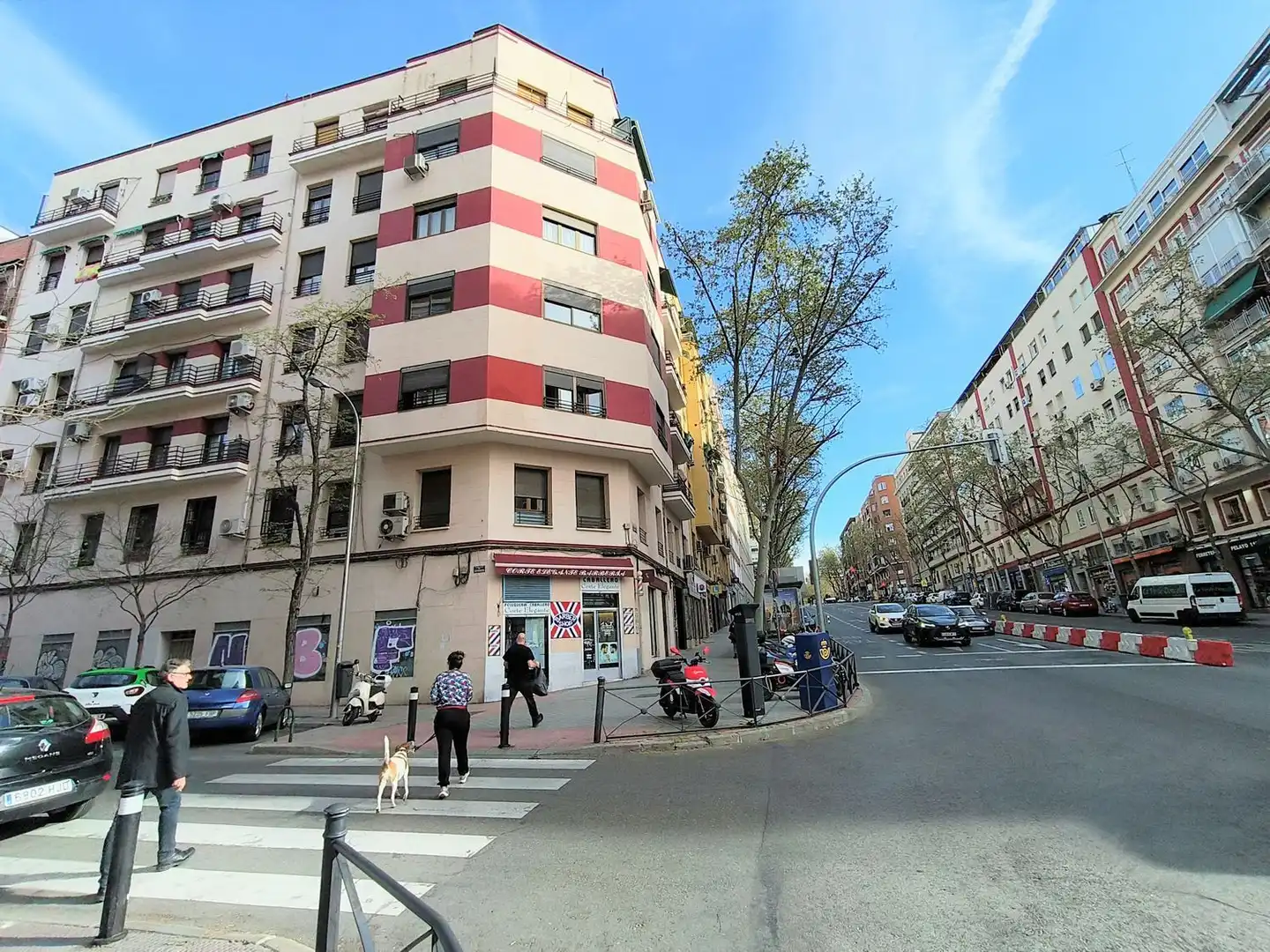 Vista exterior de Piso de alquiler en Madrid con Calefacción