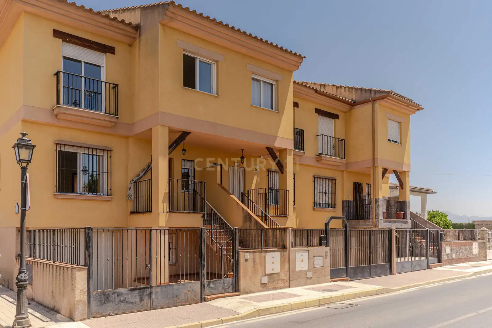 Casa adosada en venda a AV ANDALUCIA 161FUENTE VAQUEROS (GRANADA), 161, Fuente Vaqueros