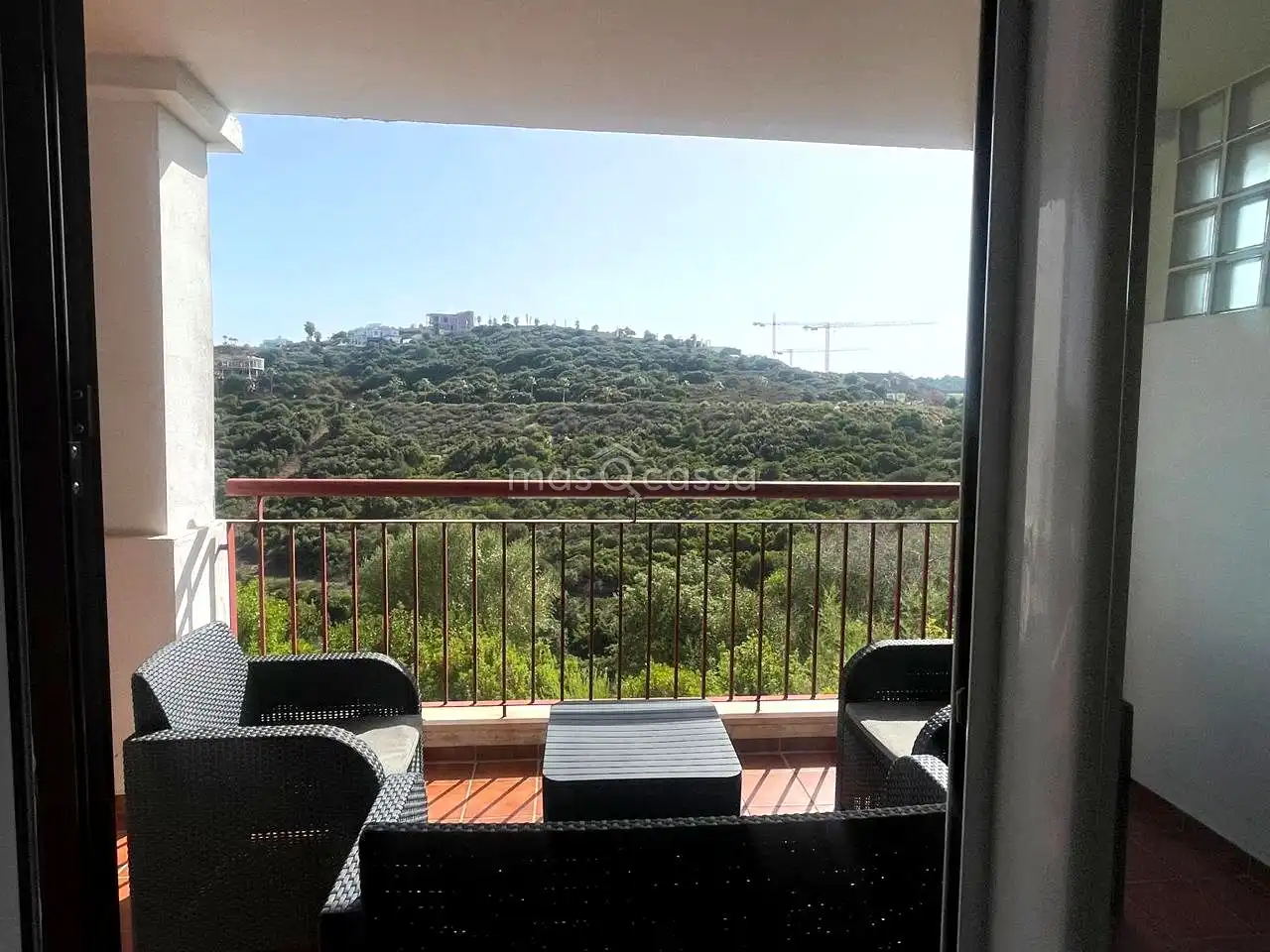 Ground floor for rent in La Alcaidesa