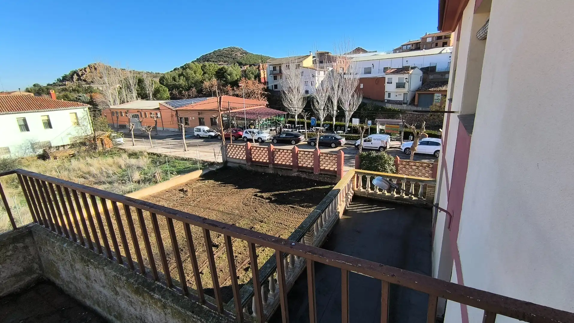 Vista exterior de Casa o chalet en venta en Alpartir con Jardín privado, Terraza y Amueblado