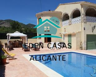 Exterior view of House or chalet for sale in Torremanzanas / La Torre de les Maçanes  with Terrace, Swimming Pool and Balcony