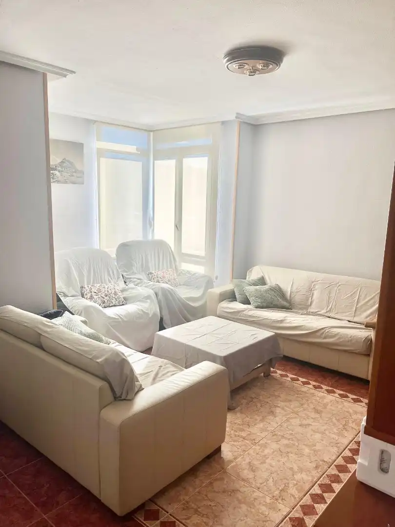 Apartament amb piscina de lloguer a Garbinet - Vistahermosa, imagen 4