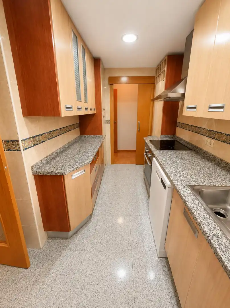 Cocina de Piso en venta en Sevilla con Aire acondicionado, Calefacción y Terraza