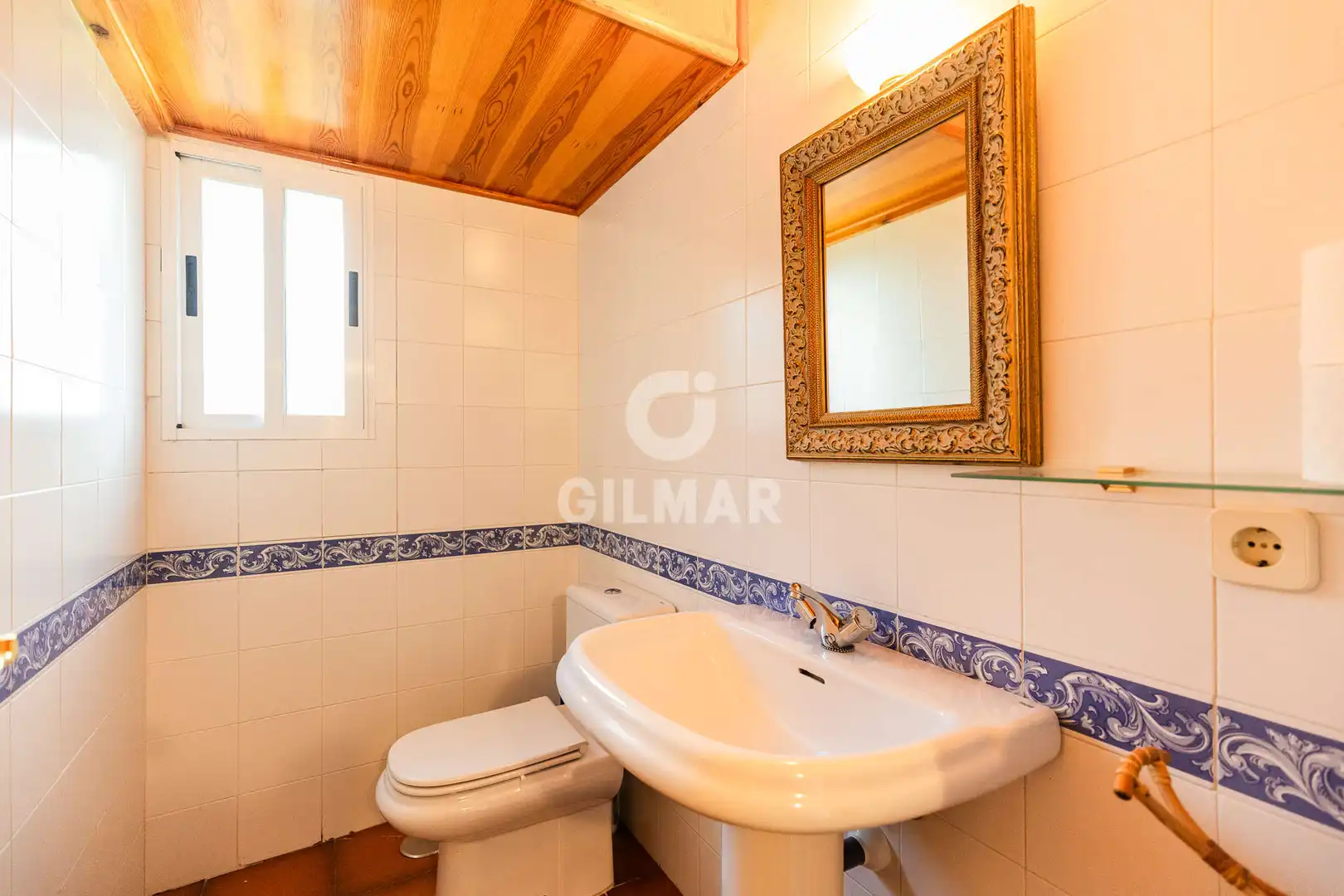 Baño de Casa adosada en venta en Cercedilla con Calefacción, Jardín privado y Piscina