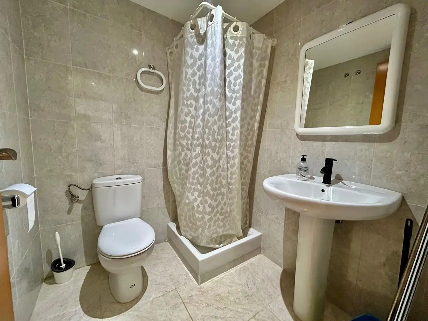 Bathroom of Flat for sale in La Ràpita  with Air Conditioner, Heating and Terrace