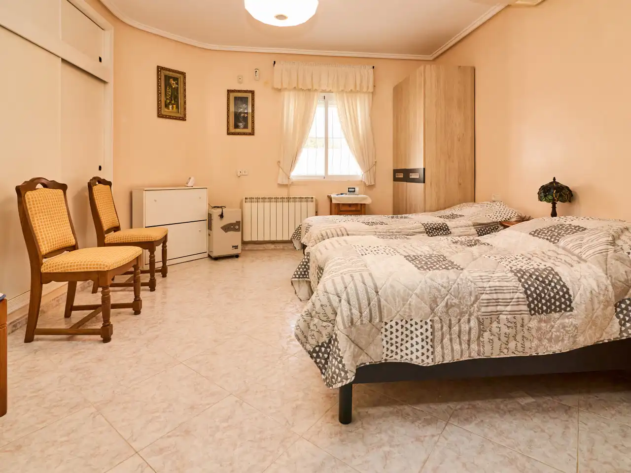 Dormitori de Casa o xalet en venda en Torrevieja amb Aire condicionat, Calefacció i Jardí privat