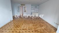 Bedroom of Flat to rent in  Madrid Capital  with Air Conditioner, Parquet flooring and Swimming Pool