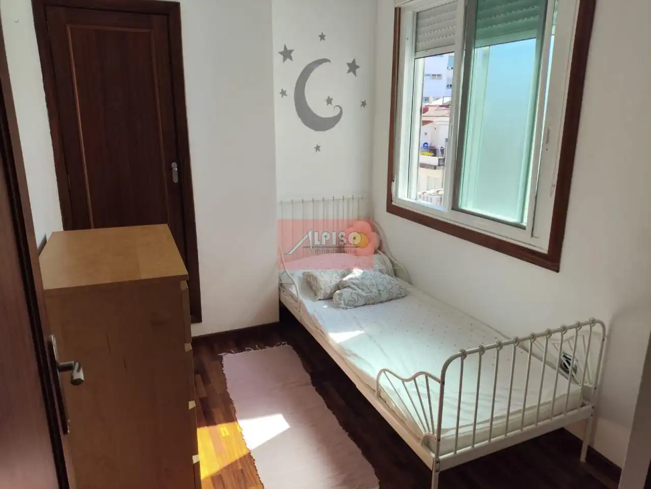 Bedroom of Flat for rent in Ourense Capital   with Air Conditioner, Heating and Parquet flooring